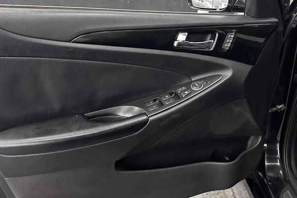 imagem-https://www.socarrao.com.br/sc-vehicle-images-prod/4193768/1790700730783-8525149_6_B_ee6ec6ce0e.jpeg