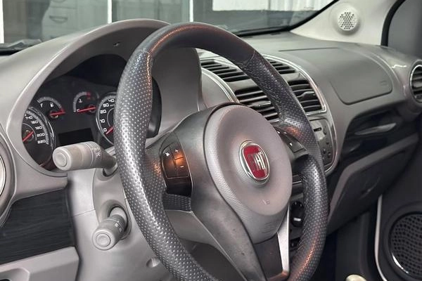 imagem-https://www.socarrao.com.br/sc-vehicle-images-prod/4193791/1790700797835-8525162_8_B_f3a1dba3f6.jpeg
