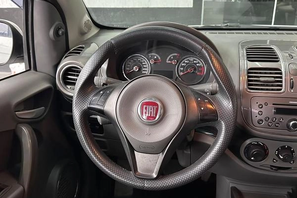 imagem-https://www.socarrao.com.br/sc-vehicle-images-prod/4193791/1790700797844-8525162_13_B_f547f9c21d.jpeg