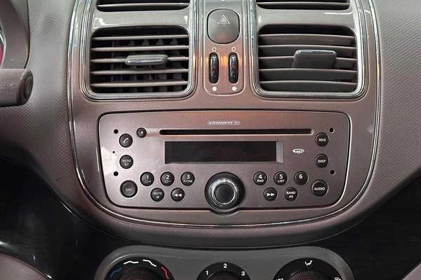 imagem-https://www.socarrao.com.br/sc-vehicle-images-prod/4193791/1790700797845-8525162_14_B_82fcdf8c7b.jpeg