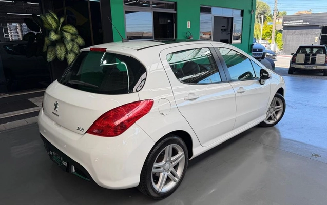 imagem-https://www.socarrao.com.br/sc-vehicle-images-prod/4194041/1790701399255-gb-0f88d6d.jpeg