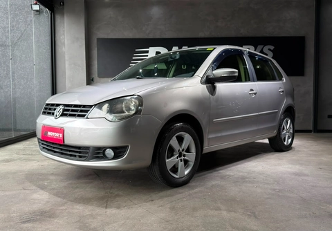Volkswagen Polo 2014 Prata — foto 1 de 3
