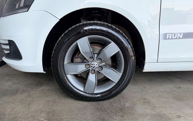 imagem-https://www.socarrao.com.br/sc-vehicle-images-prod/4194266/1791304033381-0c7c35d8-f154-4f8d-a28f-fb4ec6c7bb1a.jpg