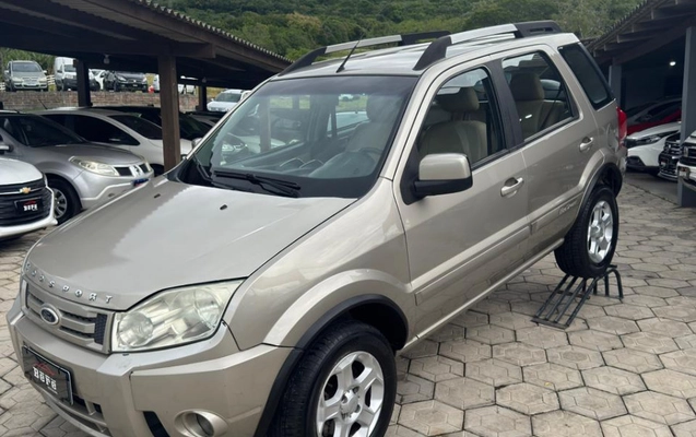 imagem-https://www.socarrao.com.br/sc-vehicle-images-prod/4194267/1790701946732-1xiORRn2jltZ7SedEdFEgFaGnWQNznor.jpg