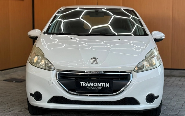 imagem-https://www.socarrao.com.br/sc-vehicle-images-prod/4194381/1790702130572-003_9a4e3f00a7829d73db3c23bccd682810.jpg