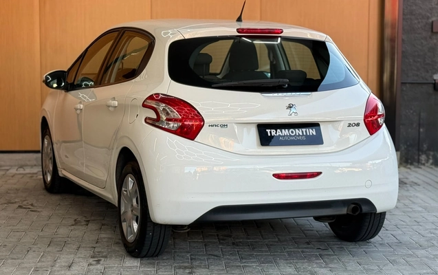 imagem-https://www.socarrao.com.br/sc-vehicle-images-prod/4194381/1790702130577-003_a03be7e45f4573d9800a7b518440e547.jpg