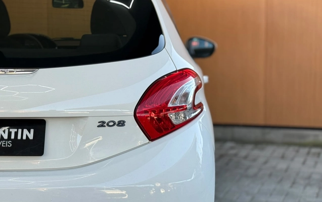 imagem-https://www.socarrao.com.br/sc-vehicle-images-prod/4194381/1790702130580-003_d33412a0e150f5c385c46b1ea7994b61.jpg