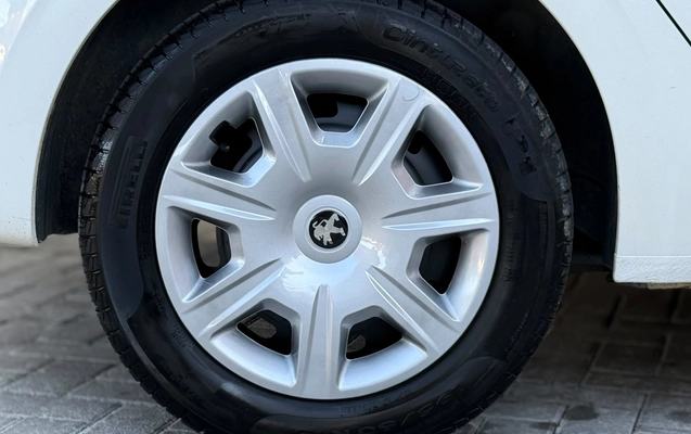 imagem-https://www.socarrao.com.br/sc-vehicle-images-prod/4194381/1790702130585-003_728fdb7e492116c814237fe47d3004cb.jpg