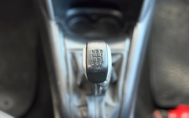 imagem-https://www.socarrao.com.br/sc-vehicle-images-prod/4194381/1790702130592-003_a32581ba0101eda60e217a05256da864.jpg