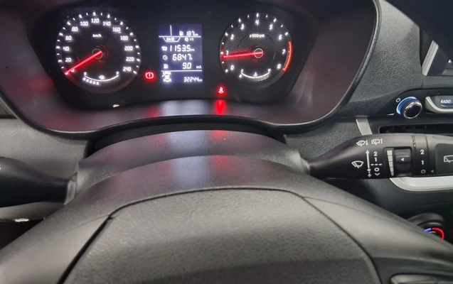 imagem-https://www.socarrao.com.br/sc-vehicle-images-prod/4194539/1790702571867-1_022247.jpg
