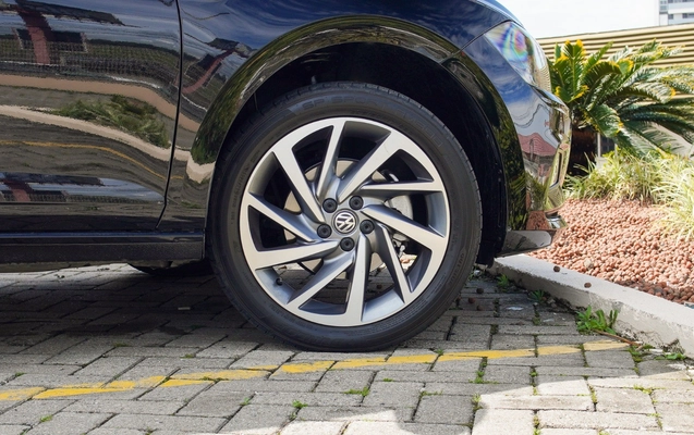 imagem-https://www.socarrao.com.br/sc-vehicle-images-prod/4194547/1790883674633-a4413d8645eb41b79ddf337812e8a5b0_1790883611785.jpg