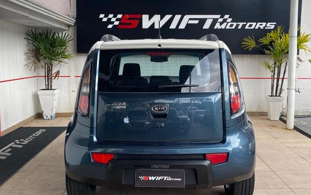 imagem-https://www.socarrao.com.br/sc-vehicle-images-prod/4194553/1790702725885-8522536_3_B_1f76570adc.jpeg