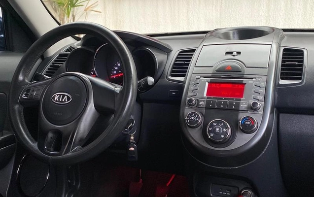 imagem-https://www.socarrao.com.br/sc-vehicle-images-prod/4194553/1790702725888-8522536_6_B_807ef4b8e2.jpeg