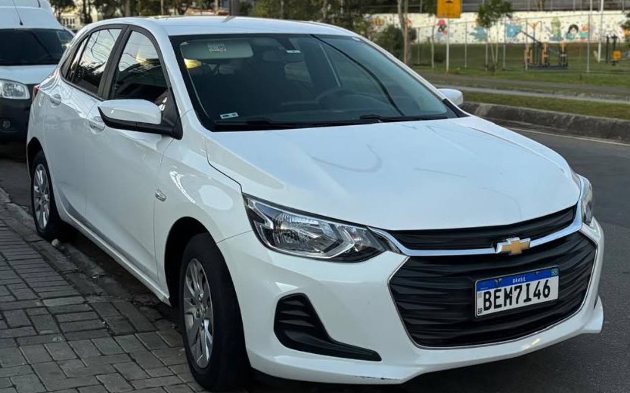 imagem-https://www.socarrao.com.br/sc-vehicle-images-prod/4194577/1790791003243-V2hhdHNBcHAgSW1hZ2UgMjAyNi0wOS0yOSBhdCAxNS41MS4zMiAoMSkuanBlZw.jpeg