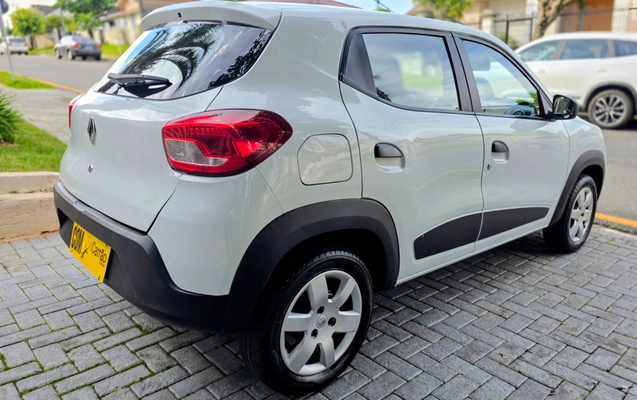 imagem-https://www.socarrao.com.br/sc-vehicle-images-prod/4194718/1790708446572-521e4458-217f-4775-8721-ae1704e9fe38.jpeg