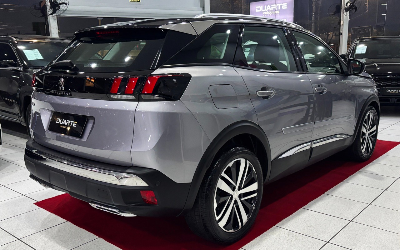 imagem-https://www.socarrao.com.br/sc-vehicle-images-prod/4194762/1790703222685-MDA4LmpwZw.jpg