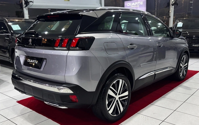 imagem-https://www.socarrao.com.br/sc-vehicle-images-prod/4194762/1790703222685-MDA4LmpwZw.jpg