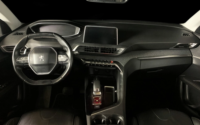 imagem-https://www.socarrao.com.br/sc-vehicle-images-prod/4194762/1790703222892-MDEwLmpwZw.jpg