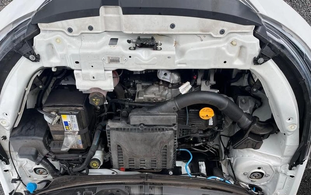 imagem-https://www.socarrao.com.br/sc-vehicle-images-prod/4194800/1791303173025-8524983_19_B_9bc939e312.jpeg