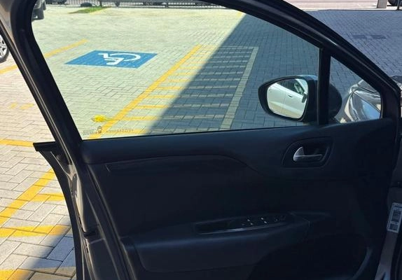 imagem-https://www.socarrao.com.br/sc-vehicle-images-prod/4195043/1790963445389-8524053_2_B_eb0a9bc8c4.jpeg
