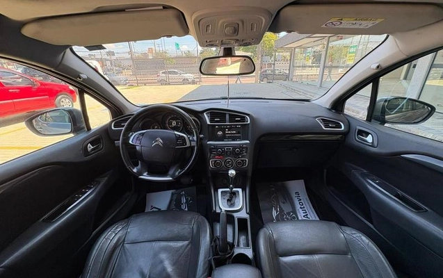 imagem-https://www.socarrao.com.br/sc-vehicle-images-prod/4195043/1790963445390-8524053_5_B_08864c29b6.jpeg