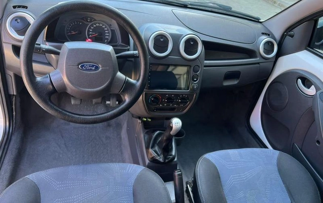 imagem-https://www.socarrao.com.br/sc-vehicle-images-prod/4195073/1790963530055-8524052_4_B_2ae87af98d.jpeg