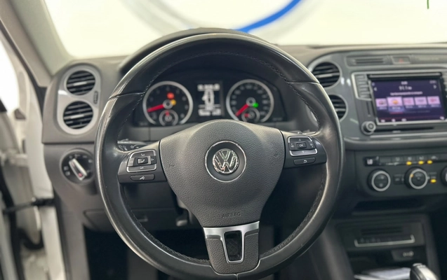 imagem-https://www.socarrao.com.br/sc-vehicle-images-prod/4195109/1790704218797-13_120908.jpg