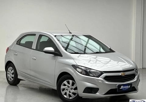 Chevrolet Onix 2019 Prata — foto 1 de 3