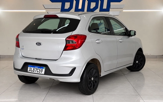 imagem-https://www.socarrao.com.br/sc-vehicle-images-prod/4195127/1790704285501-3_121106.jpg
