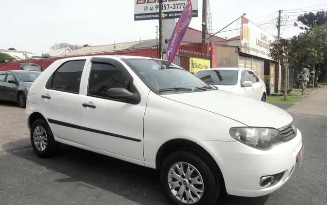 imagem-https://www.socarrao.com.br/sc-vehicle-images-prod/4195152/1790770946884-8525408_15_B_da9e1b3d91.jpeg