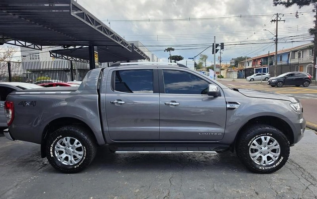 imagem-https://www.socarrao.com.br/sc-vehicle-images-prod/4195154/1790704414046-8454306_3_B_1c4268ff18.jpeg