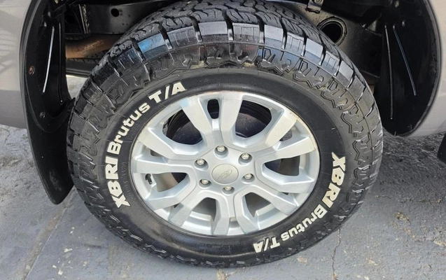 imagem-https://www.socarrao.com.br/sc-vehicle-images-prod/4195154/1790704414053-8454306_9_B_644323d86a.jpeg