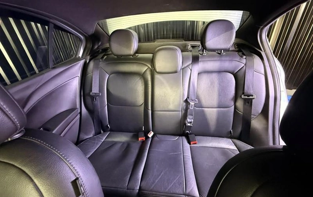 imagem-https://www.socarrao.com.br/sc-vehicle-images-prod/4195160/1790704997577-8519854_0_B_498c5c80a9.jpeg