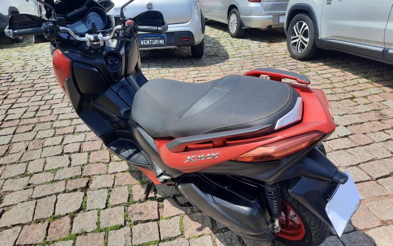 imagem-https://www.socarrao.com.br/sc-vehicle-images-prod/4195404/1790705018568-V2hhdHNBcHAgSW1hZ2UgMjAyNi0wOS0yOSBhdCAxMS4yNi40Ni5qcGVn.jpeg