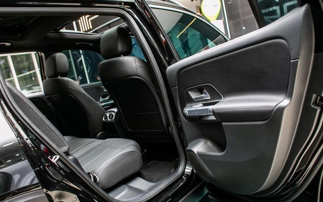 imagem-https://www.socarrao.com.br/sc-vehicle-images-prod/4195437/1791319238726-8522414_16_B_4181e3f2a9.jpeg