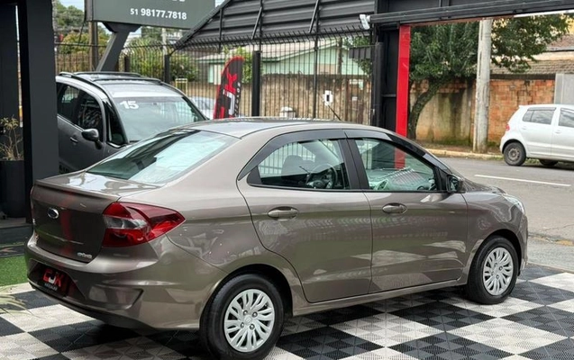 imagem-https://www.socarrao.com.br/sc-vehicle-images-prod/4195447/1790705293532-8525660_3_B_033d592e39.jpeg