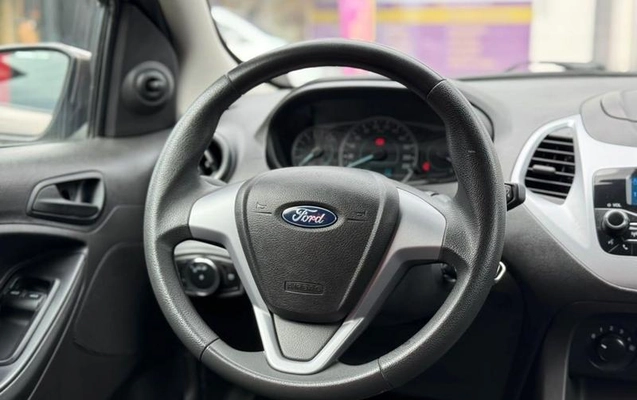 imagem-https://www.socarrao.com.br/sc-vehicle-images-prod/4195447/1790705293538-8525660_1_B_47d16ca368.jpeg