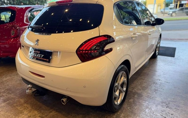 imagem-https://www.socarrao.com.br/sc-vehicle-images-prod/4195610/1790976048228-8525828_9_B_bb1ad3a53b.jpeg