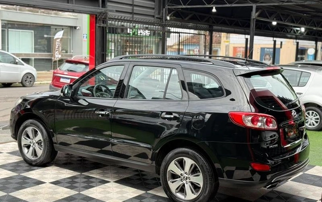 imagem-https://www.socarrao.com.br/sc-vehicle-images-prod/4195707/1790705986131-8457923_3_B_b54c061a94.jpeg