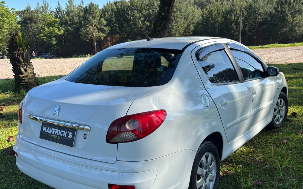 imagem-https://www.socarrao.com.br/sc-vehicle-images-prod/4195877/1790706555757-MjNhYmY4MTMtYTkxYS00MDRkLTlhZDYtZTFmOWViMTkxZGUwLmpmaWY.jfif