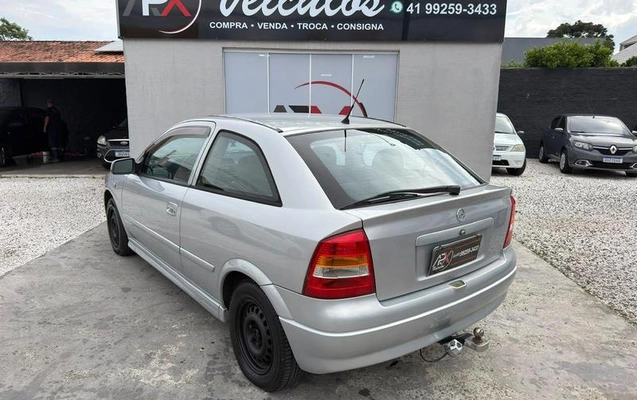 imagem-https://www.socarrao.com.br/sc-vehicle-images-prod/4195884/1790706638108-8525906_14_B_5a30427a33.jpeg