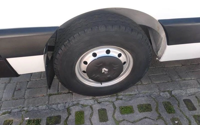 imagem-https://www.socarrao.com.br/sc-vehicle-images-prod/4195885/1790716272852-8525816_5_B_b3735c7ea8.jpeg