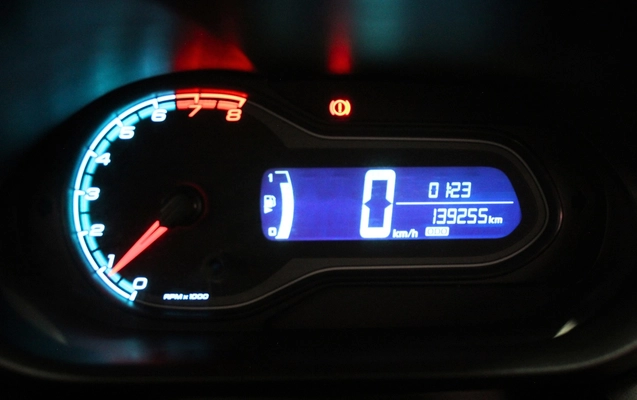 imagem-https://www.socarrao.com.br/sc-vehicle-images-prod/4195914/1790706712251-7_033053.jpg