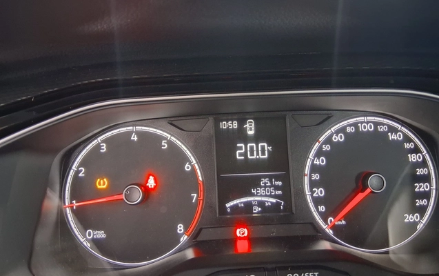 imagem-https://www.socarrao.com.br/sc-vehicle-images-prod/4196031/1790707016916-1_033637.jpg