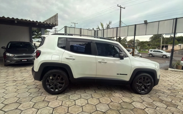 imagem-https://www.socarrao.com.br/sc-vehicle-images-prod/4196067/1790707118807-m6a4aHvxt0sT0WeVJ2pZFLEXQd8Y9XUo.jpg