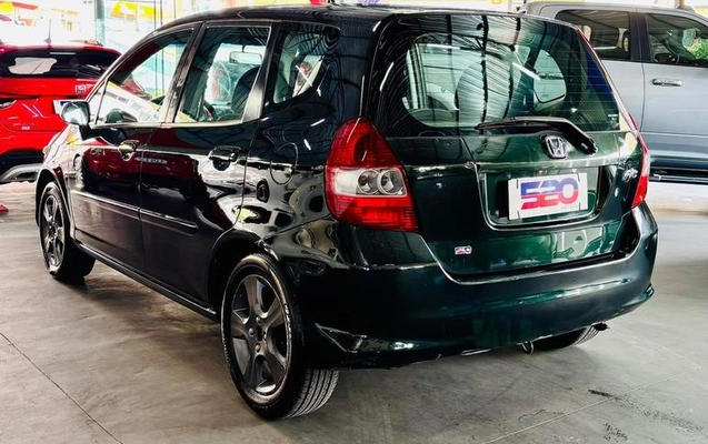 imagem-https://www.socarrao.com.br/sc-vehicle-images-prod/4196129/1790707346770-8501421_1_B_9769b23ad9.jpeg