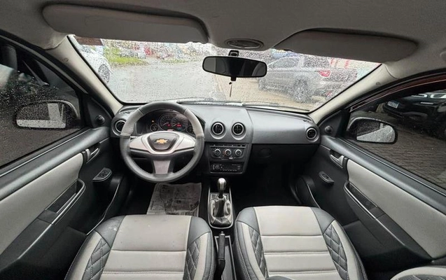 imagem-https://www.socarrao.com.br/sc-vehicle-images-prod/4196258/1790707564169-8525714_4_B_920a681b2a.jpeg