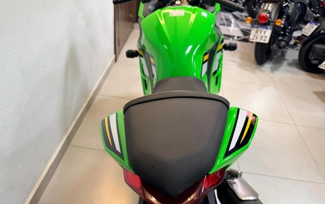 imagem-https://www.socarrao.com.br/sc-vehicle-images-prod/4196410/1791989837030-8525920_3_B_e248c1b846.jpeg