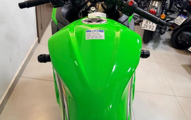 imagem-https://www.socarrao.com.br/sc-vehicle-images-prod/4196410/1791989837032-8525920_4_B_4da6c3f221.jpeg