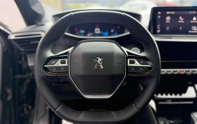 imagem-https://www.socarrao.com.br/sc-vehicle-images-prod/4196456/1790708469276-8525433_10_B_9dc7d2e3ff.jpeg